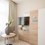 מלון Ostseehotel Warnemuende 4*