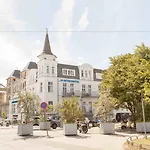 מלון Ostseehotel Warnemuende רוסטוק