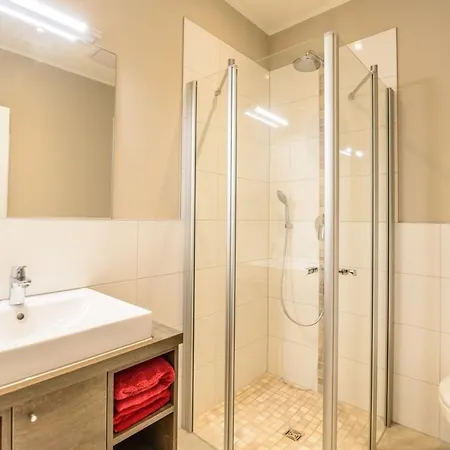 Ostseehotel Warnemuende فندق روستوك