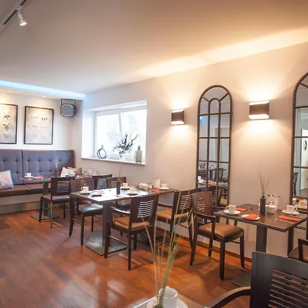 Ostseehotel Warnemuende روستوك