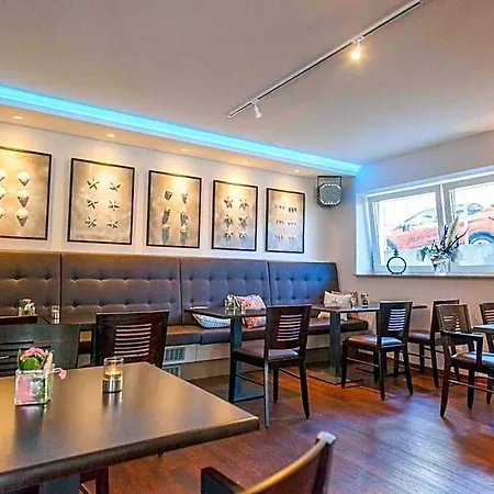 Ostseehotel Warnemuende 4* רוסטוק