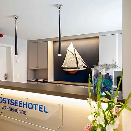 מלון Ostseehotel Warnemuende