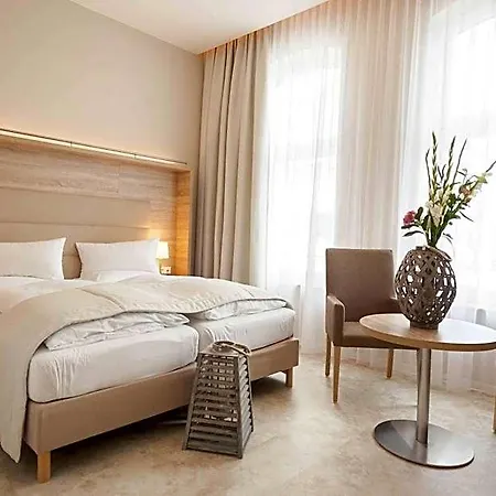 Ostseehotel Warnemuende 4* רוסטוק
