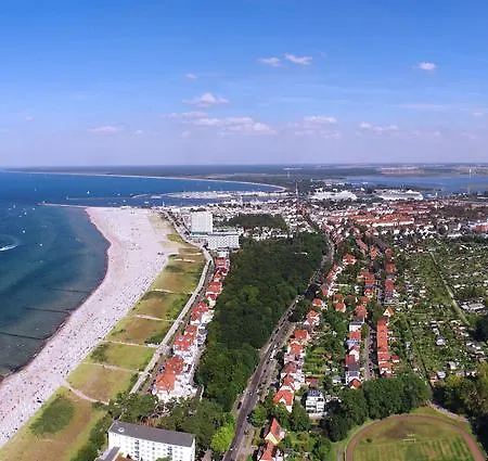 فندق Ostseehotel Warnemuende 4*